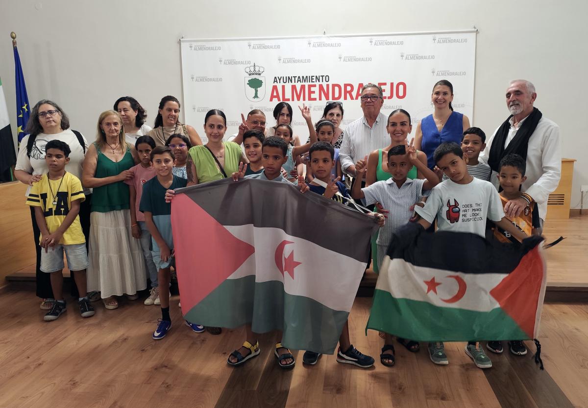 10 niños saharauis del programa ‘Vacaciones en Paz’ son acogidos por familias de Almendralejo  