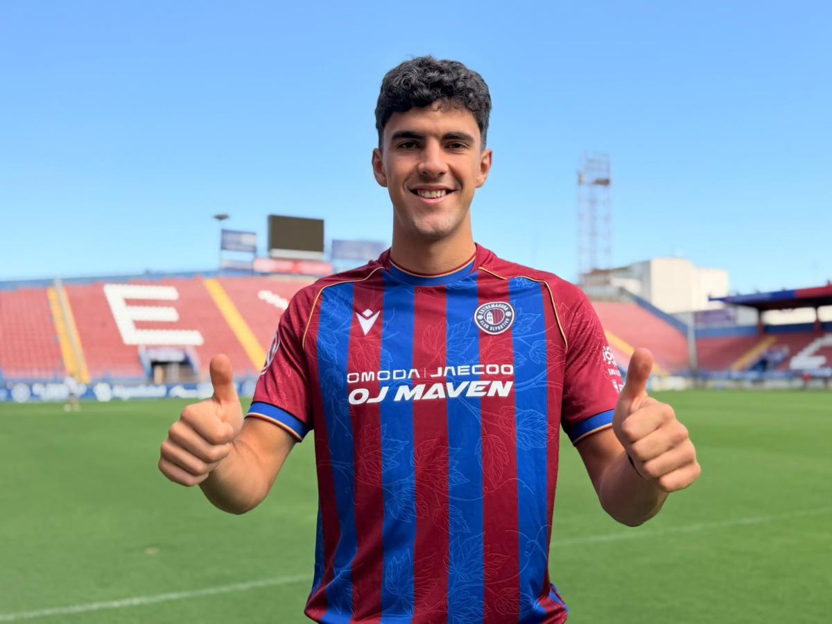 El CD Extremadura incorpora al jugador Luka Lecic para la próxima temporada