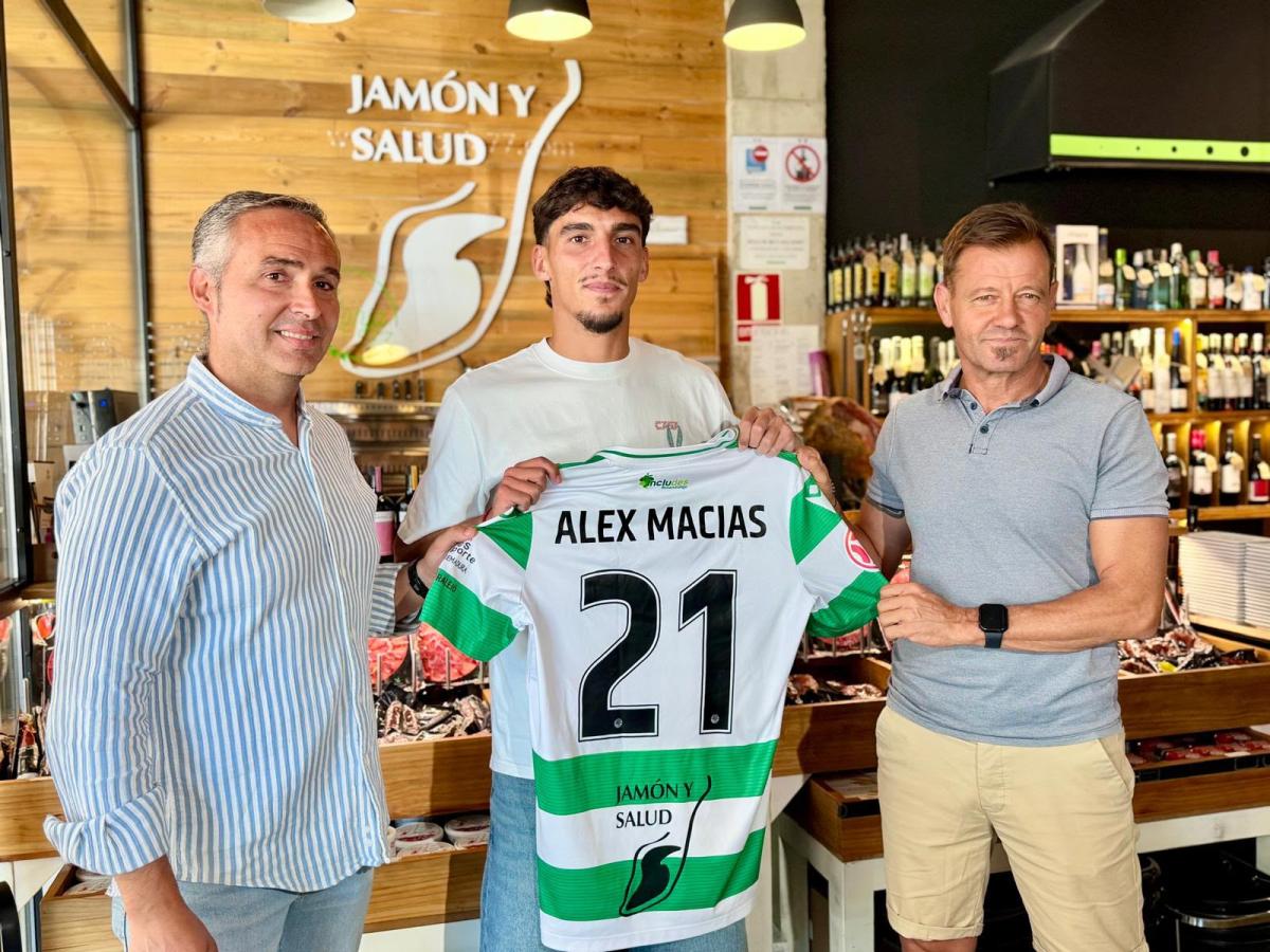 Álex Macías apuesta por “ir paso a paso” la próxima temporada