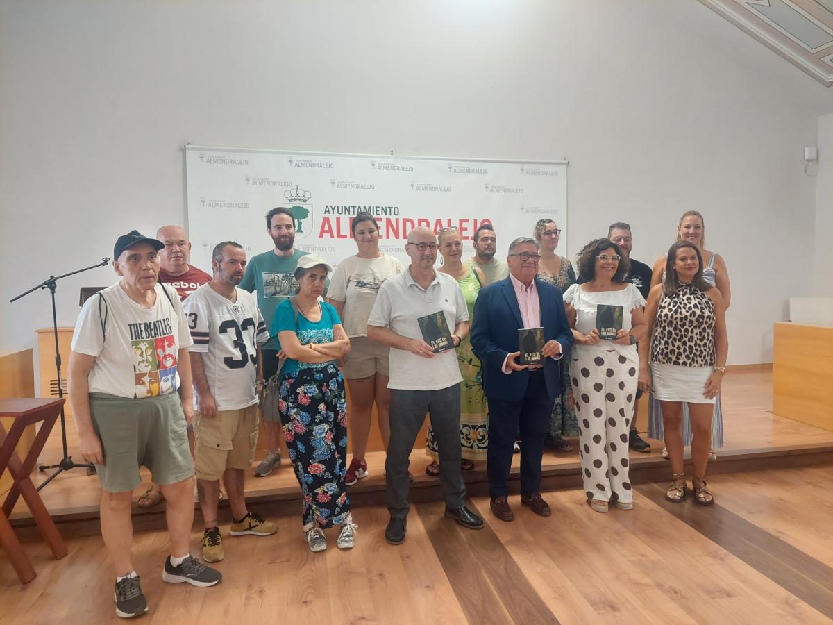 El eco de las ánimas es el segundo libro publicado por Fernando Sierra cuyas ventas irán destinadas a Feafes Almendralejo
