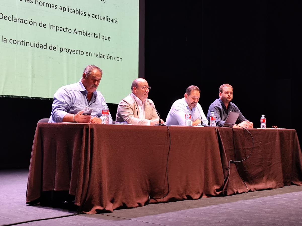 La Junta asegura que iniciará las obras de la primera fase del regadío en enero