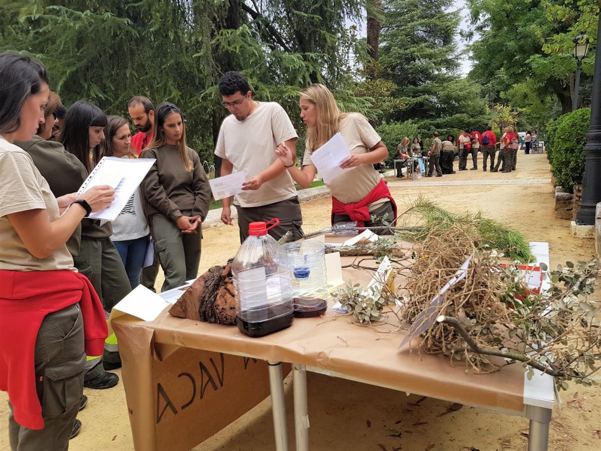 150 personas participan en una jornada agraria en Almendralejo