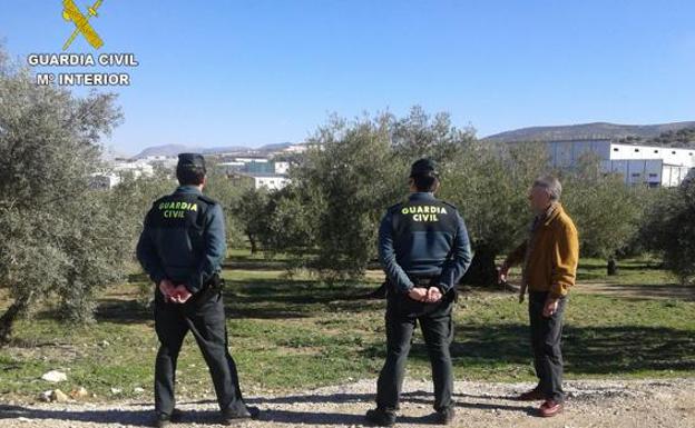 Un vecino de Almendralejo de 67 años es detenido por un delito de estafa a 84 olivareros cacereños