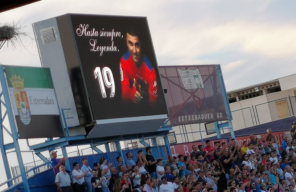 El Extremadura empata ante el Mallorca en el último partido de temporada