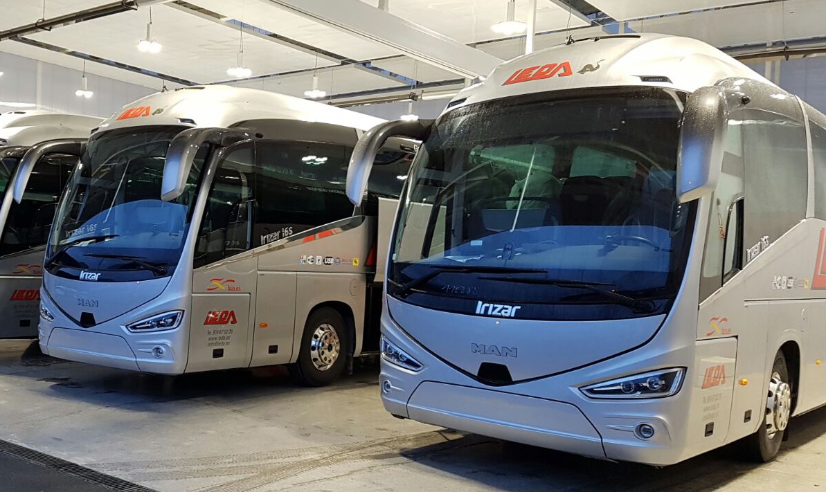 FACUA insta a la Junta a garantizar los servicios mínimos durante la huelga de autobuses