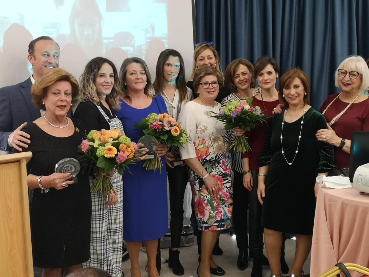 Loli Izquierdo, Marian Rosado y Joaquina Bravo, premiadas en el día de la mujer