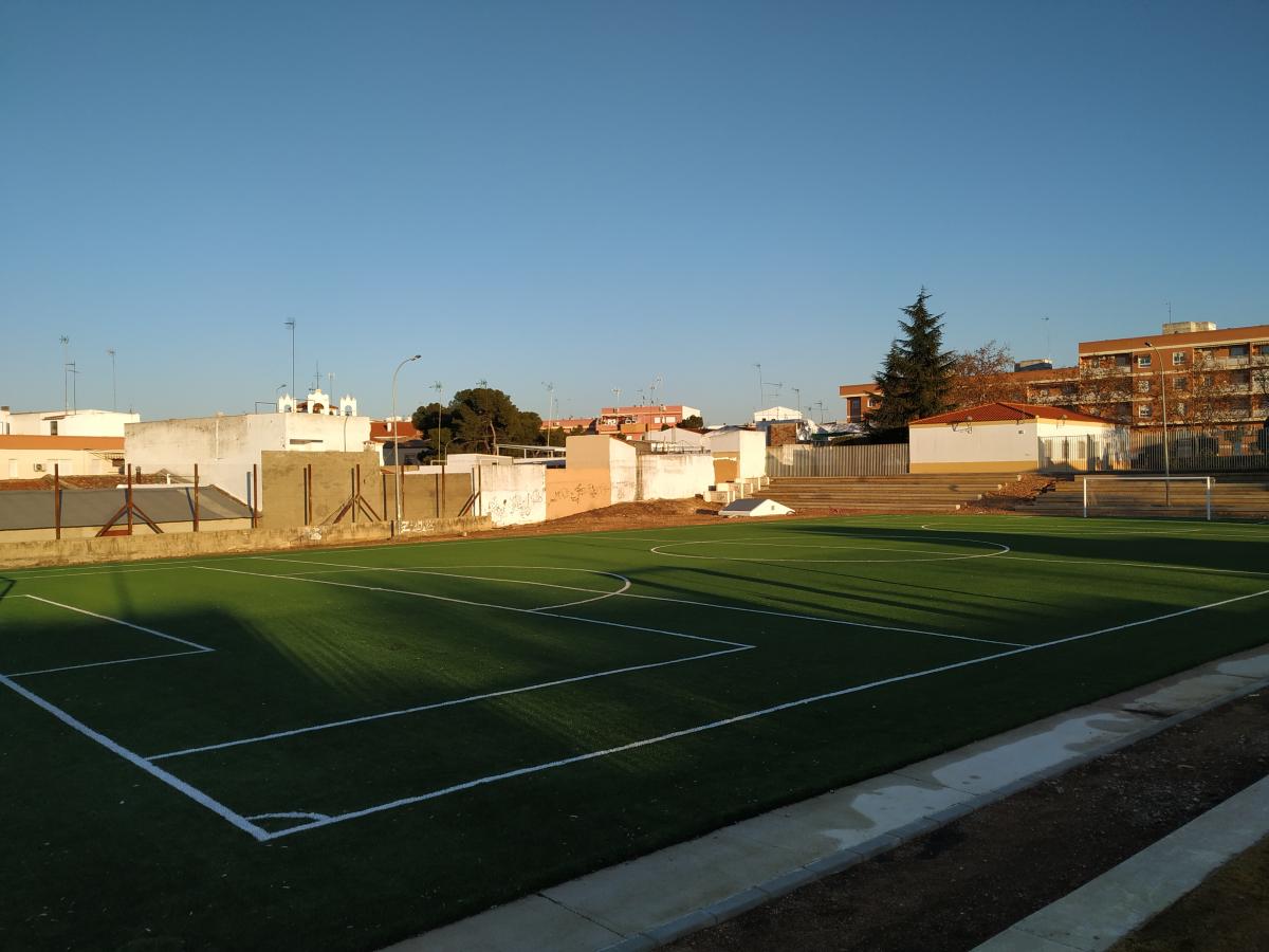 San Roque y Arroyo Harnina utilizarán el campo de fútbol de Ramón y Cajal