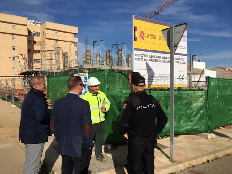 El jefe superior de la Policía visita las obras de la nueva comisaría