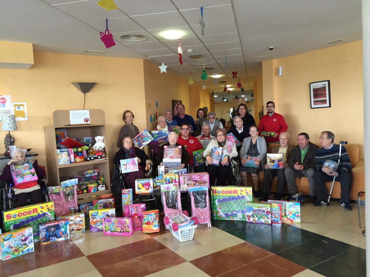 Cruz Roja entregará juguetes a 105 niños estas navidades