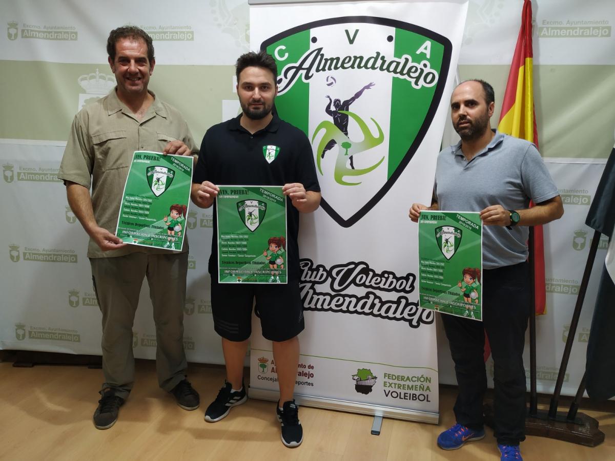 El club de voleibol Almendralejo inicia una campaña de captación de jugadores