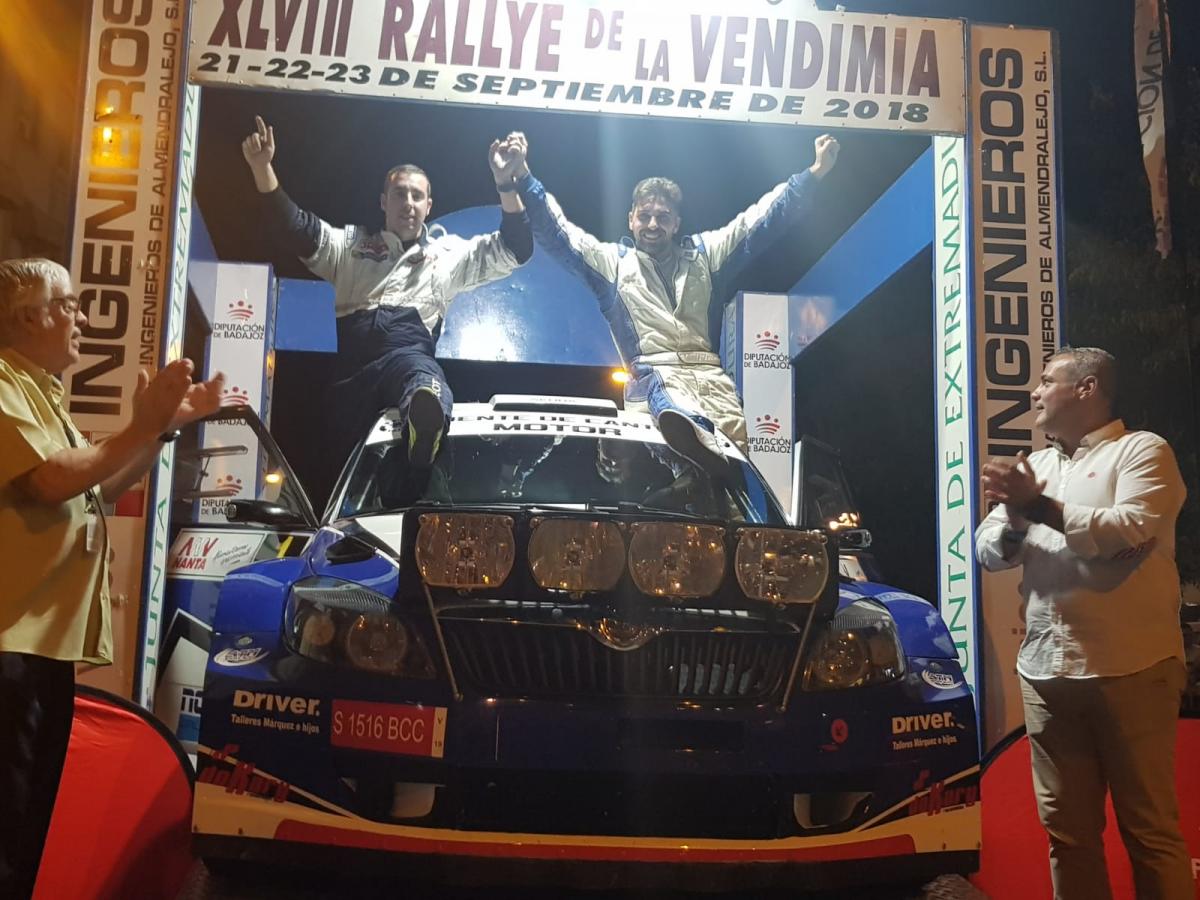 Noriego y Canelo repiten victoria en el Rallye de la Vendimia