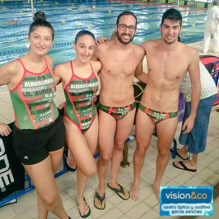 Cinco deportistas del club natación Almendralejo participarán en el campeonato nacional