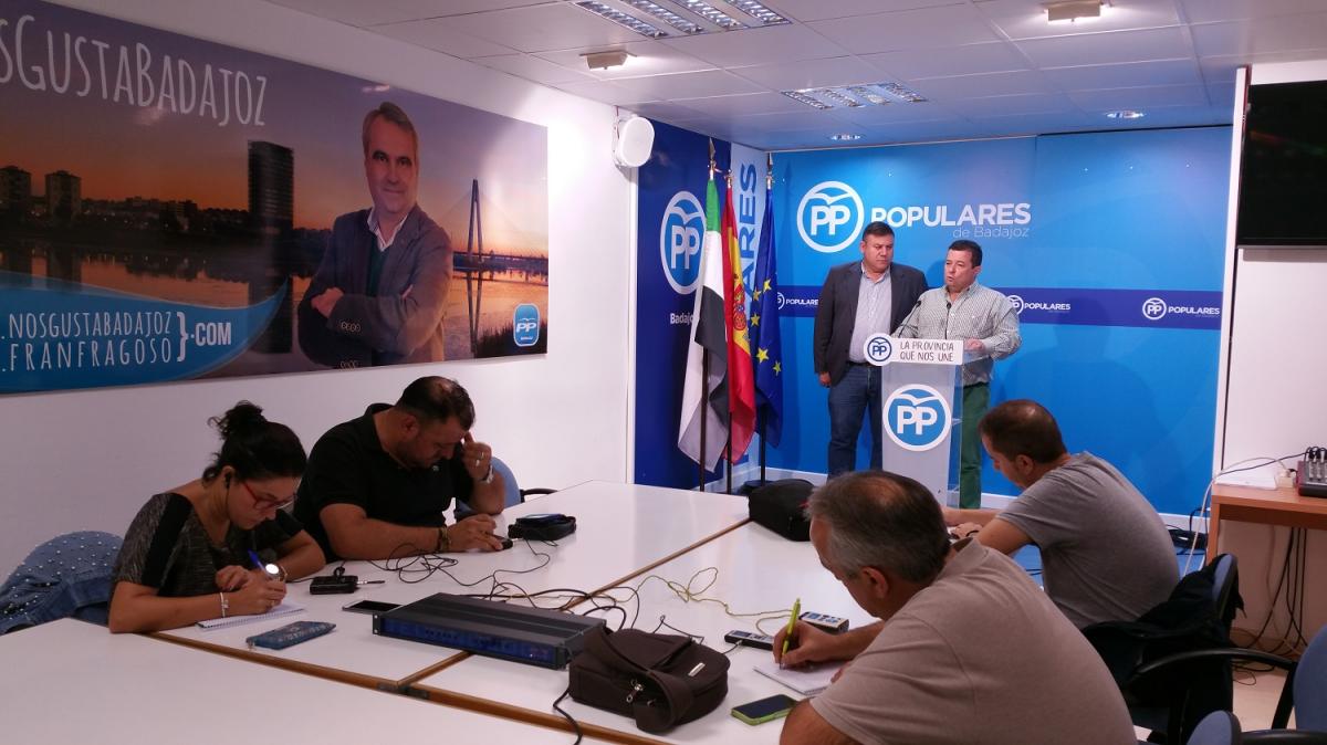 El GPP urge a la Diputación de Badajoz a desbloquear el diálogo con los bomberos