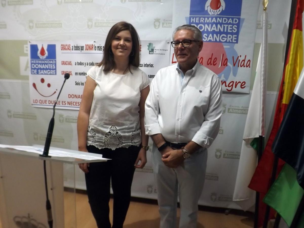Conceden a Almendralejo la distinción al Mérito Nacional por las donaciones de sangre
