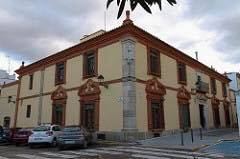 Concederán la medalla de plata de la ciudad al colegio Santo Ángel