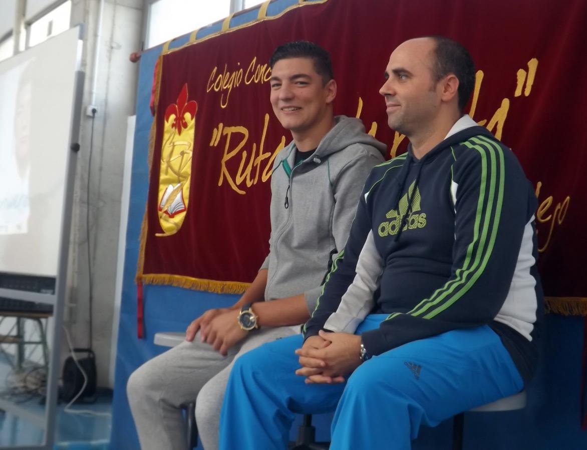 Miguel Durán vuelve a las aulas para narrar su experiencia en los Juegos Olímpicos