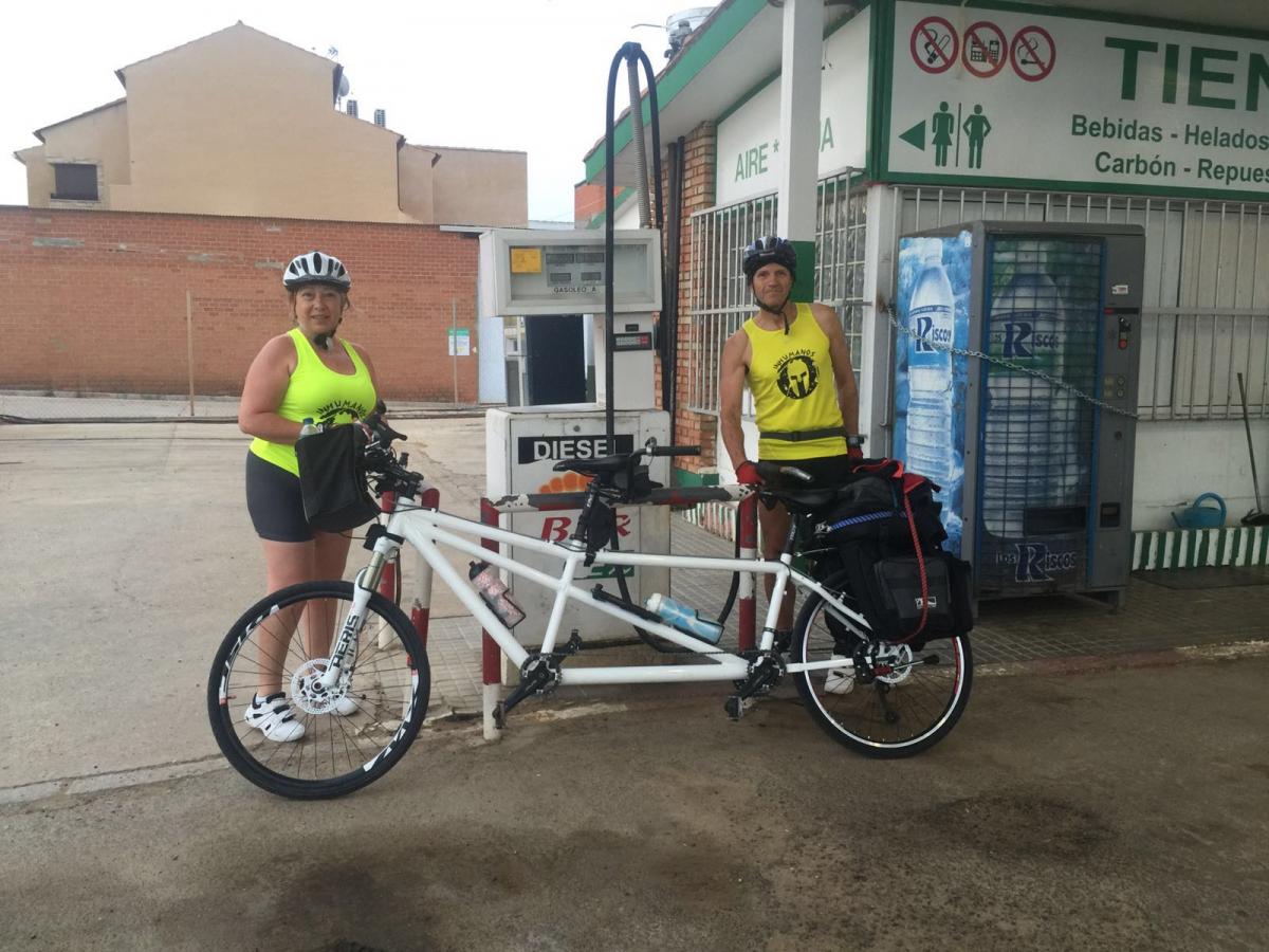 Un recorrido de 800 kilómetros en tandem