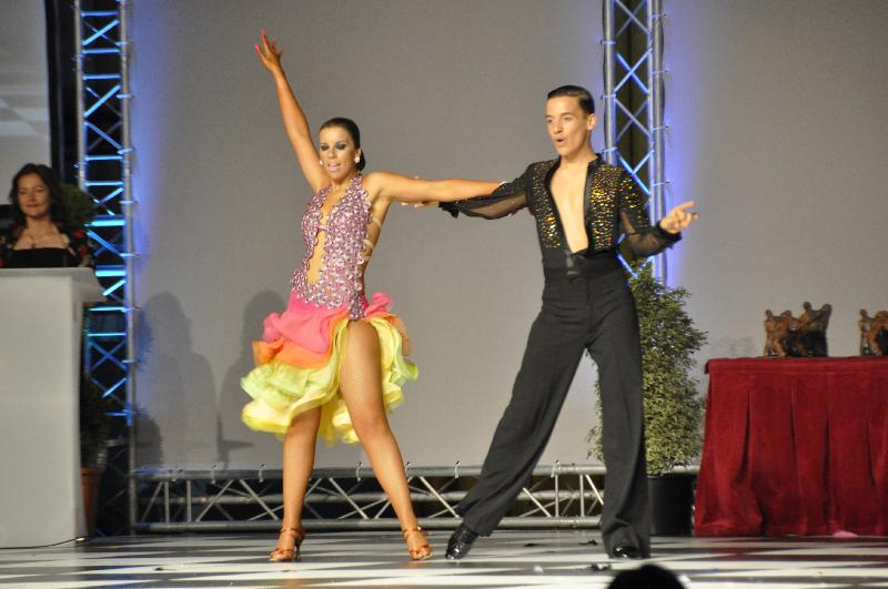 Un tango será la aportación de la escuela de bailes de Abasal en el acto central de la feria este año