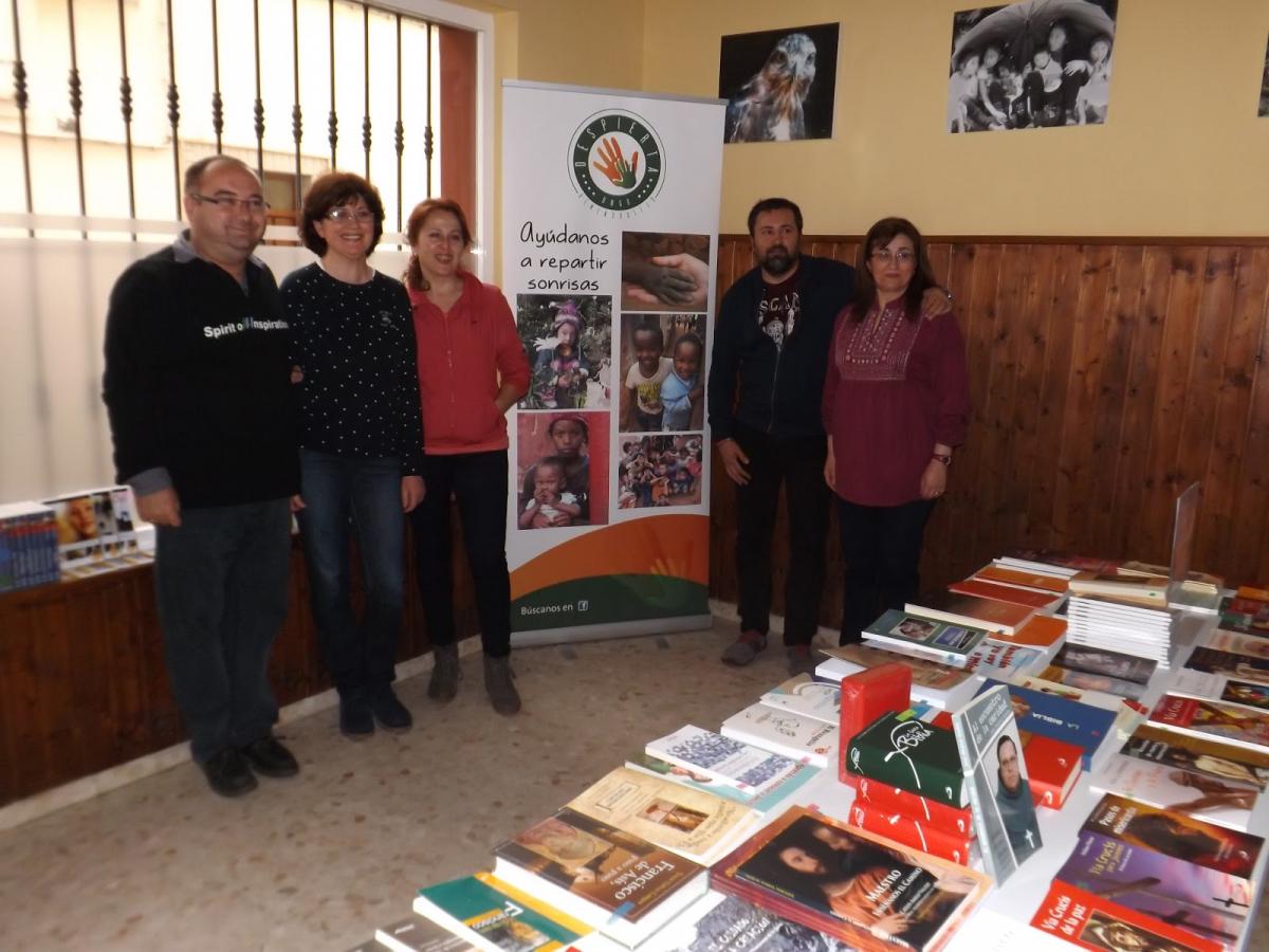 La ONG Despierta Almendralejo abre una librería religiosa
