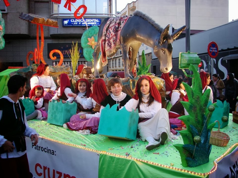 Mañana se celebrará la cabalgata de Reyes con la participación de 34 carrozas