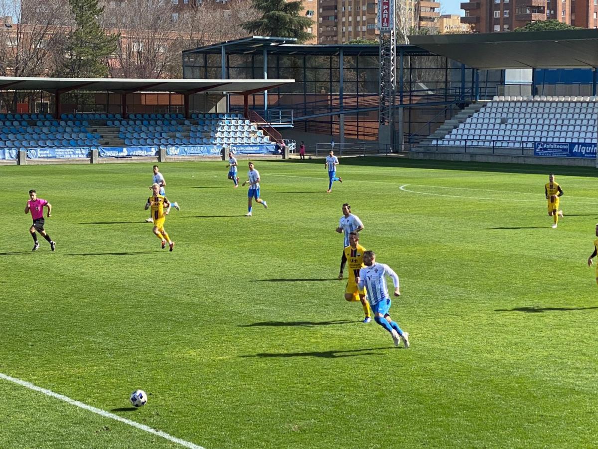 El Extremadura se deja dos puntos “muy valiosos” ante el Talavera