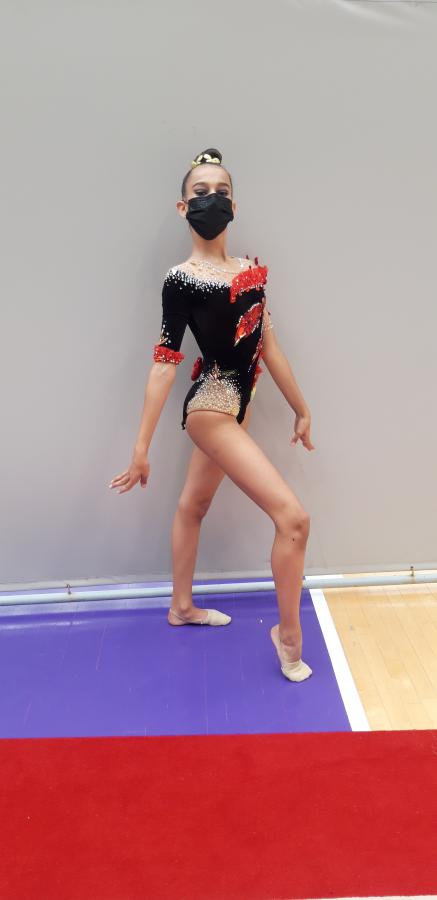 La gimnasta almendralejense Carolina Cruz queda en sexta posición en el Campeonato de España 