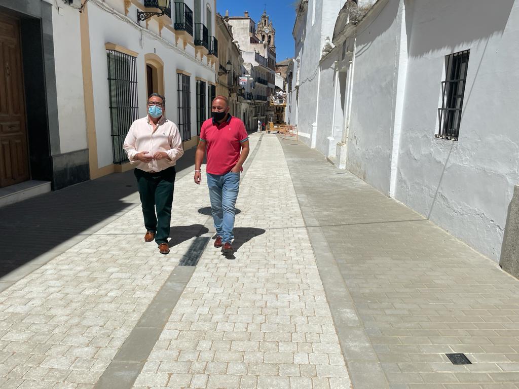 Concluyen las obras de reforma de la calle Ricardo Romero