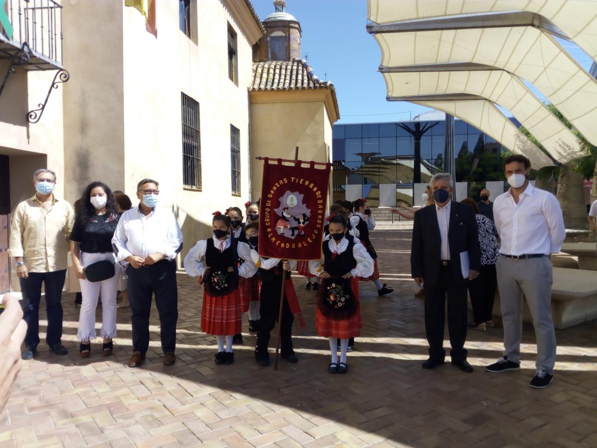 Queda inaugurado Festibarros en Almendralejo con el habitual pregón