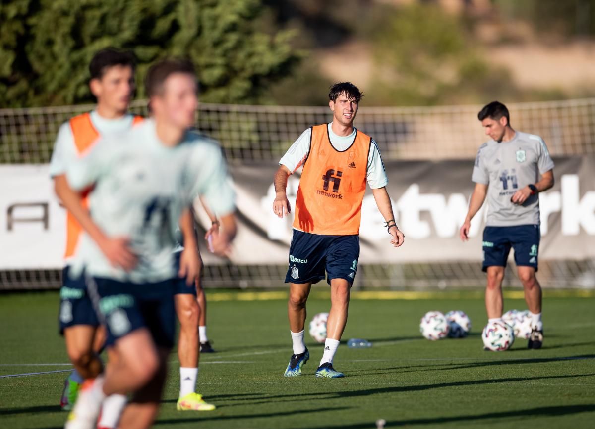 La Selección Española sub-21 ya viaja hacia a Almendralejo