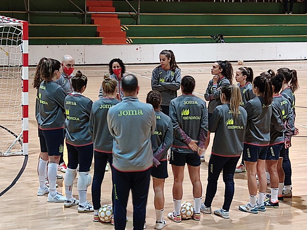 La Selección femenina de fútbol sala se mide a Portugal con varias incorporaciones