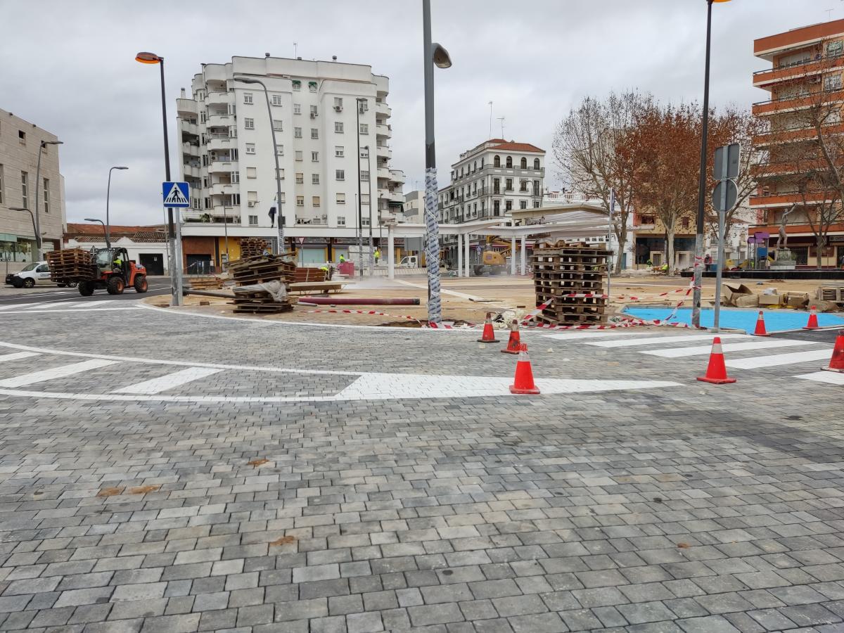 La plaza de Extremadura abrirá al tráfico este jueves