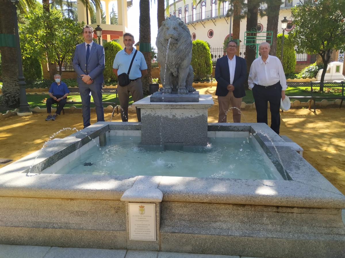 El parque de la Piedad recupera la ‘fuente del Léon’