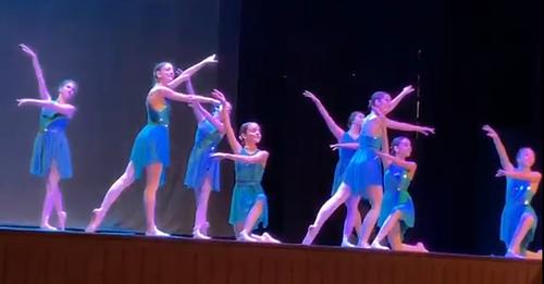 Las academias de la ciudad se unen con motivo del día de la danza