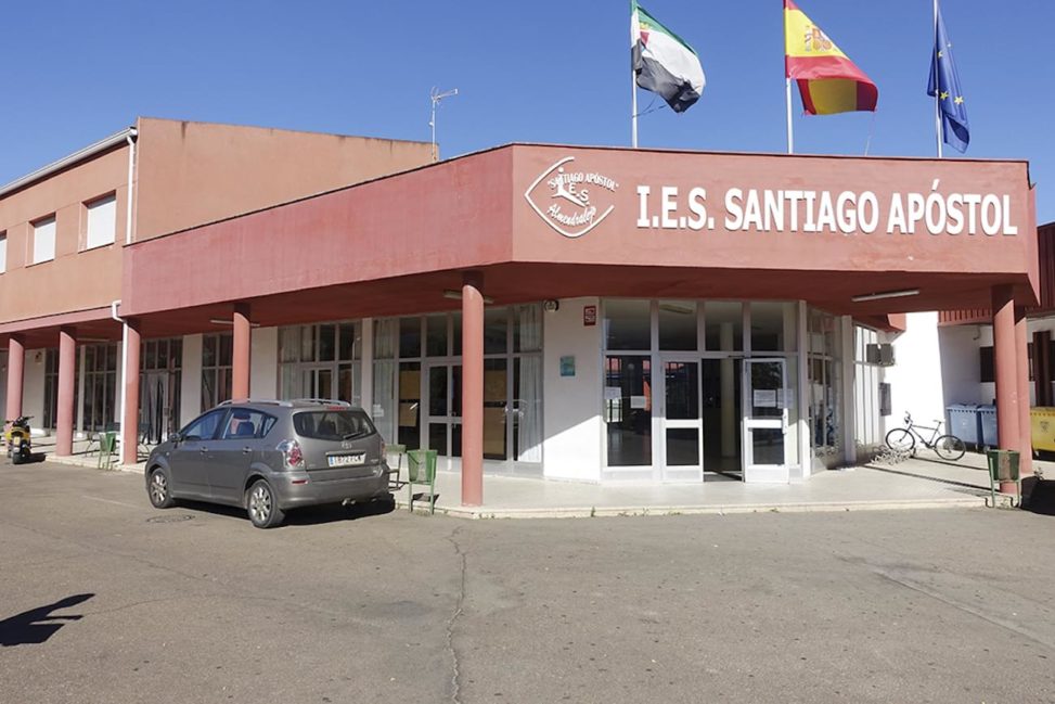 Educación habilitará la quinta unidad en el instituto Santiago Apóstol