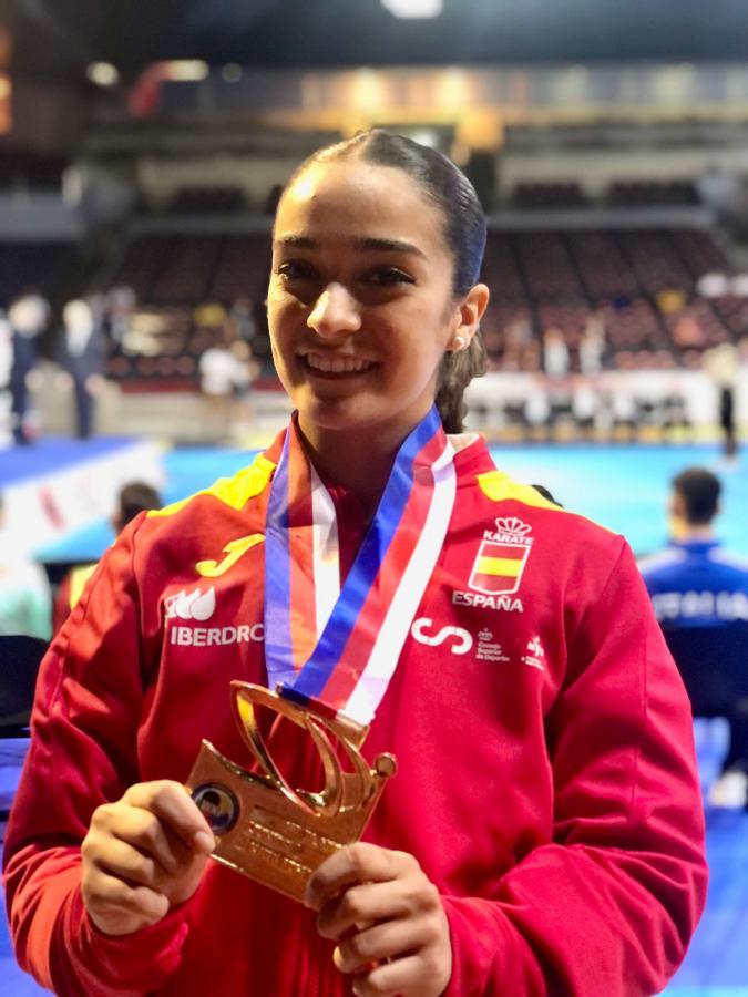 Paola García Campeona de Europa en categoría junior derrotando en la final a la belga Chiara Manca