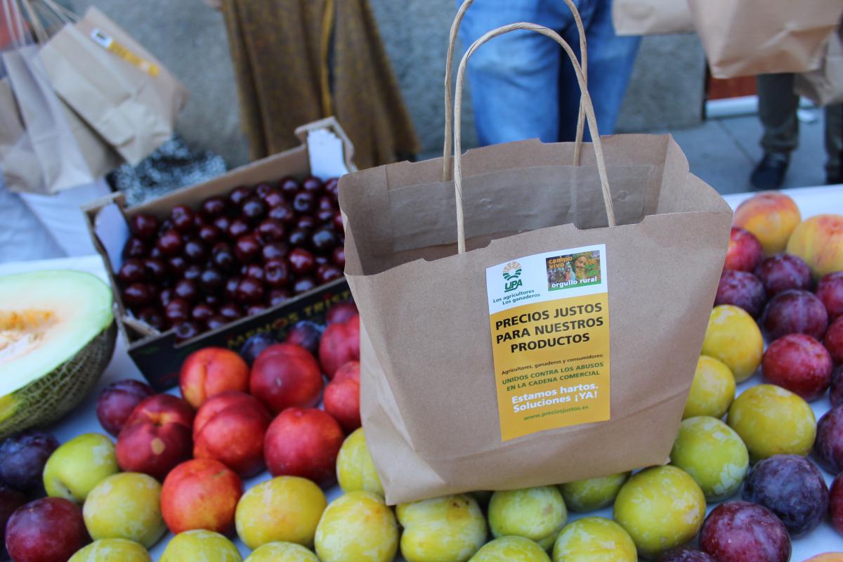 Los agricultores y los consumidores reclaman el cumplimiento de la Ley de la Cadena 