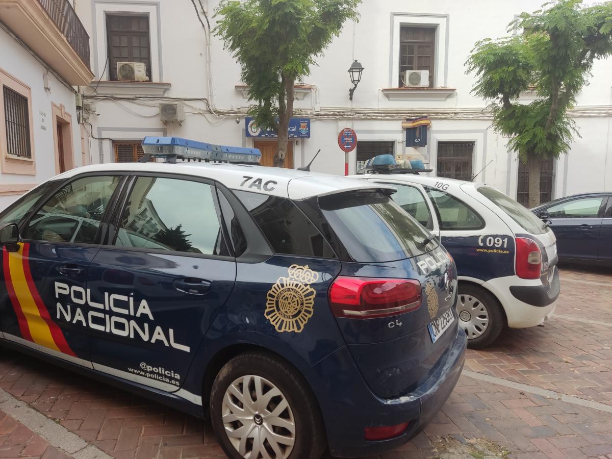 La Policía Nacional alerta de las estafas que suplantan a bancos a través de SMS