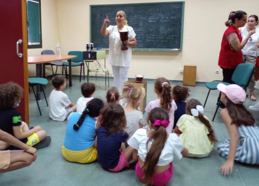 Un programa de intervención social en el colectivo gitano trabaja con 80 alumnos