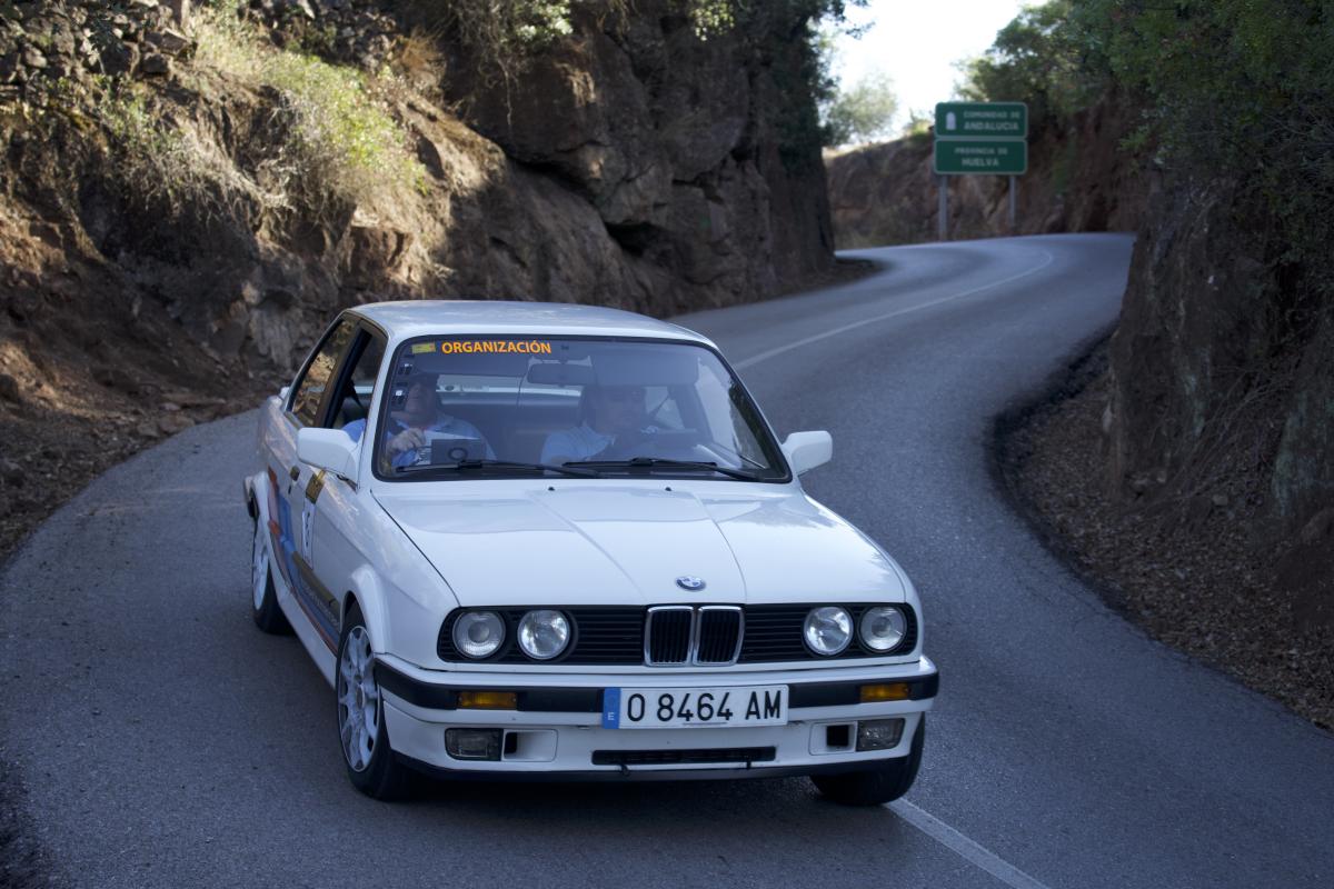 Marcos Cerezo y Fernando Domínguez ganan el VIII Rallye Histórico de Almendralejo