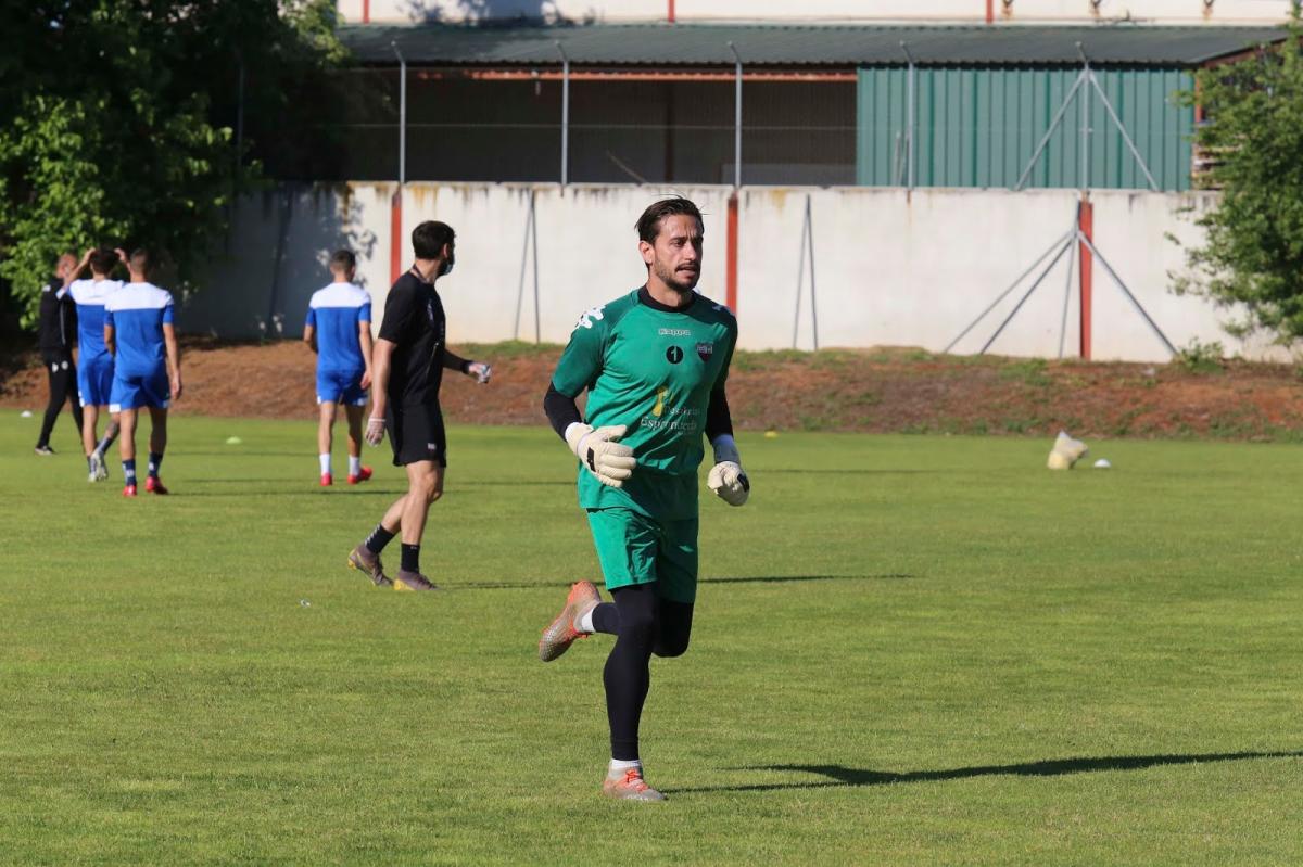 El Extremadura retoma el trabajo en grupos reducidos