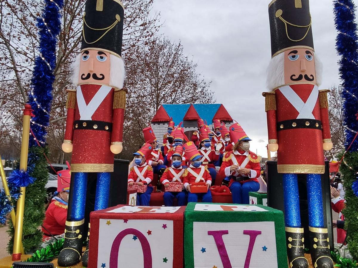 Un total de 16 carrozas se inscriben para participar en la cabalgata de Reyes 