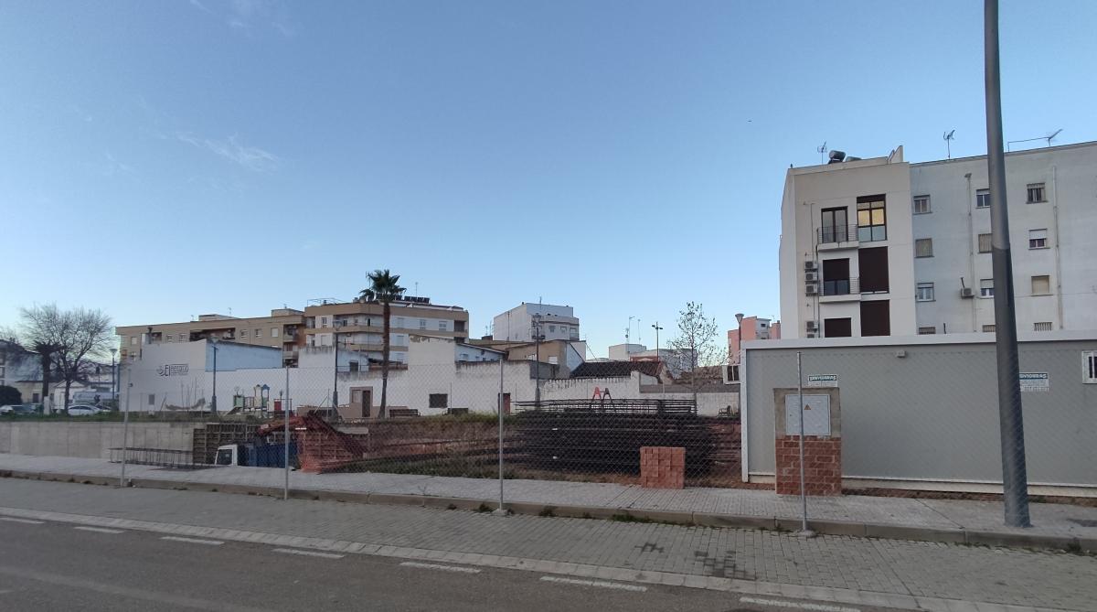 En construcción las 24 viviendas de promoción pública en Almendralejo