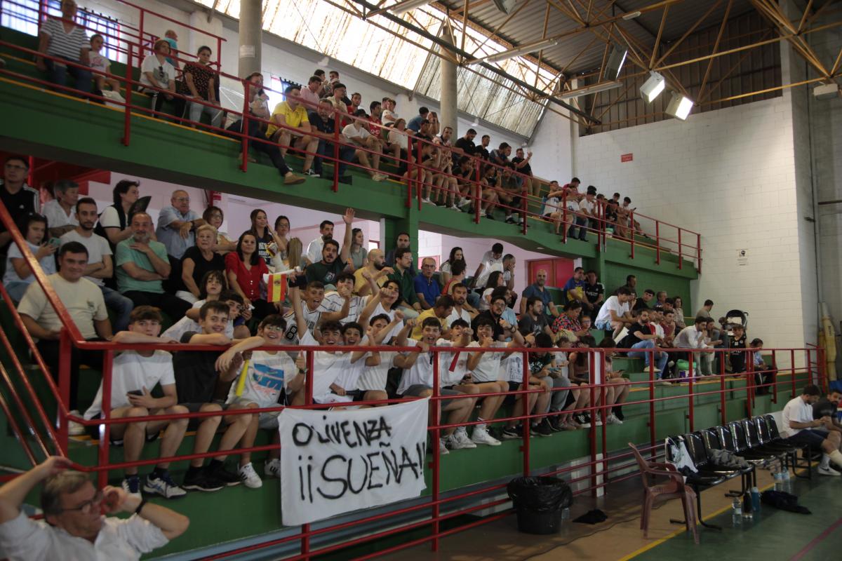 La Unión Baloncesto Almendralejo le arrebata el trofeo Diputación a Olivenza