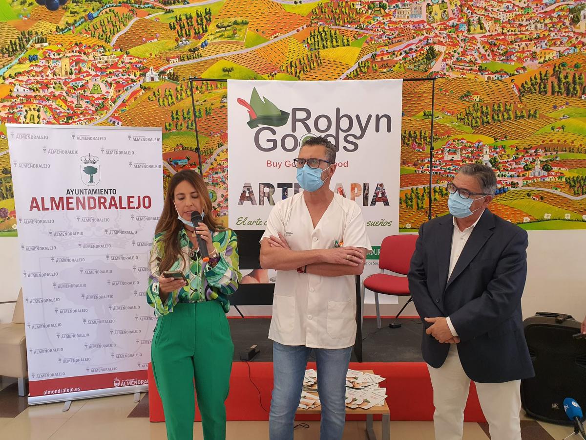 El proyecto de la plataforma Robyn Goods lleva el arte al hospital Tierra de Barros